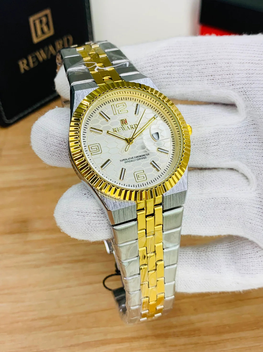 Reward Honeycomb Luxury Chronometer Watch – Premium Stainless Steel with Date